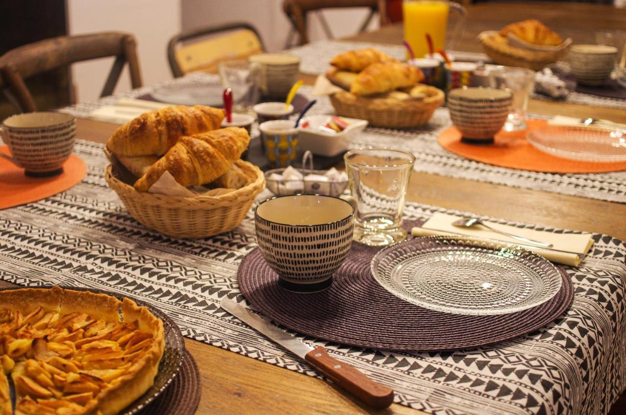 Bed and Breakfast Logis Saint Leonard Dompierre-sur-Mer Экстерьер фото