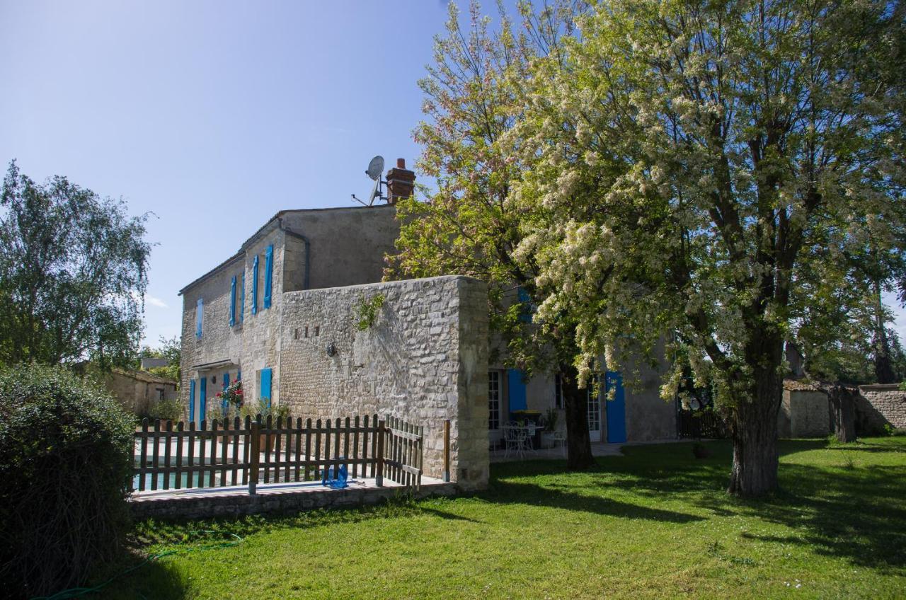 Bed and Breakfast Logis Saint Leonard Dompierre-sur-Mer Экстерьер фото