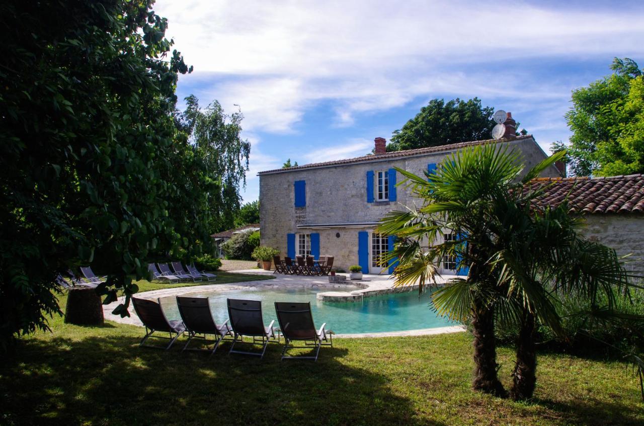 Bed and Breakfast Logis Saint Leonard Dompierre-sur-Mer Экстерьер фото