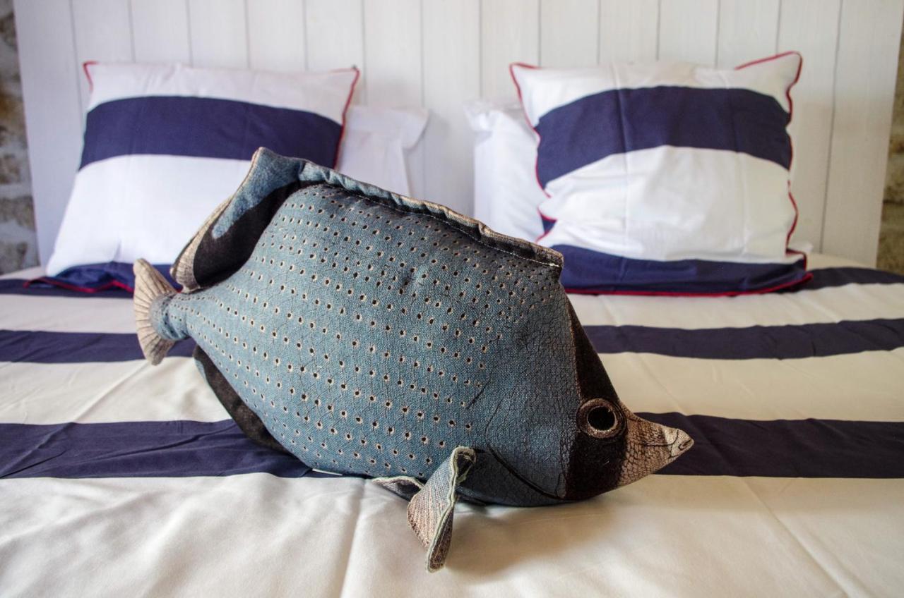 Bed and Breakfast Logis Saint Leonard Dompierre-sur-Mer Экстерьер фото