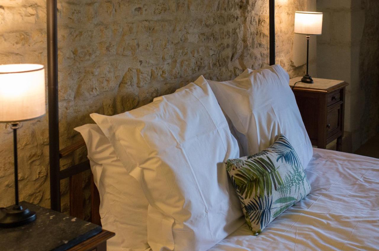 Bed and Breakfast Logis Saint Leonard Dompierre-sur-Mer Экстерьер фото