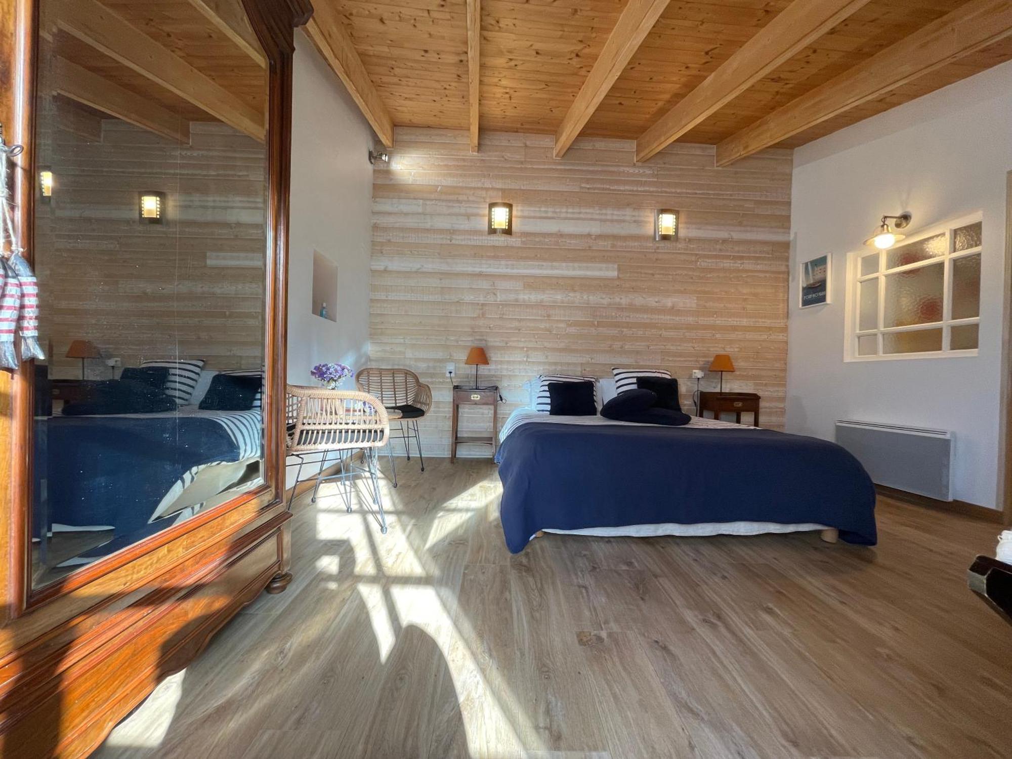 Bed and Breakfast Logis Saint Leonard Dompierre-sur-Mer Экстерьер фото